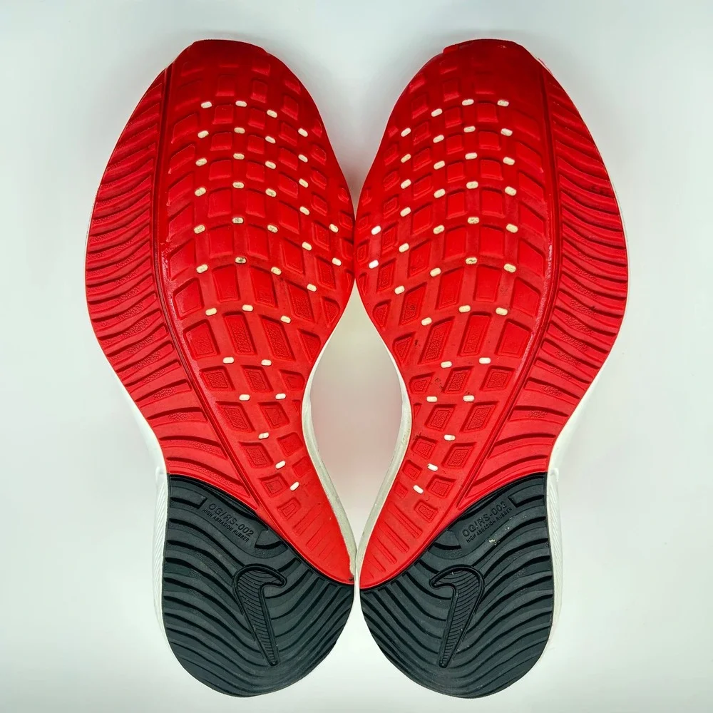 Nike Air Zoom Vomero 16 Shoes Mens 10 Siren Red Volt Running Sneakers DA7245-600